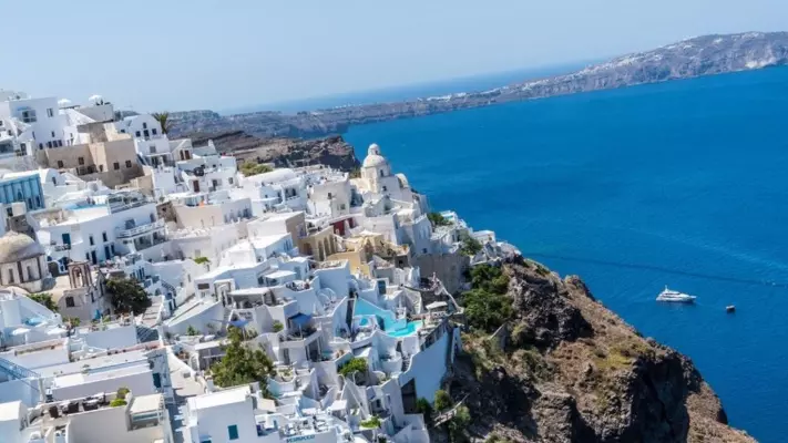 WHAT ARE THE  CHEAPEST MONTHS TO GO TO GREECE